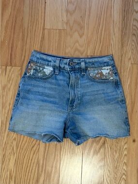 Hollister Light Blue Denim Mom Shorts